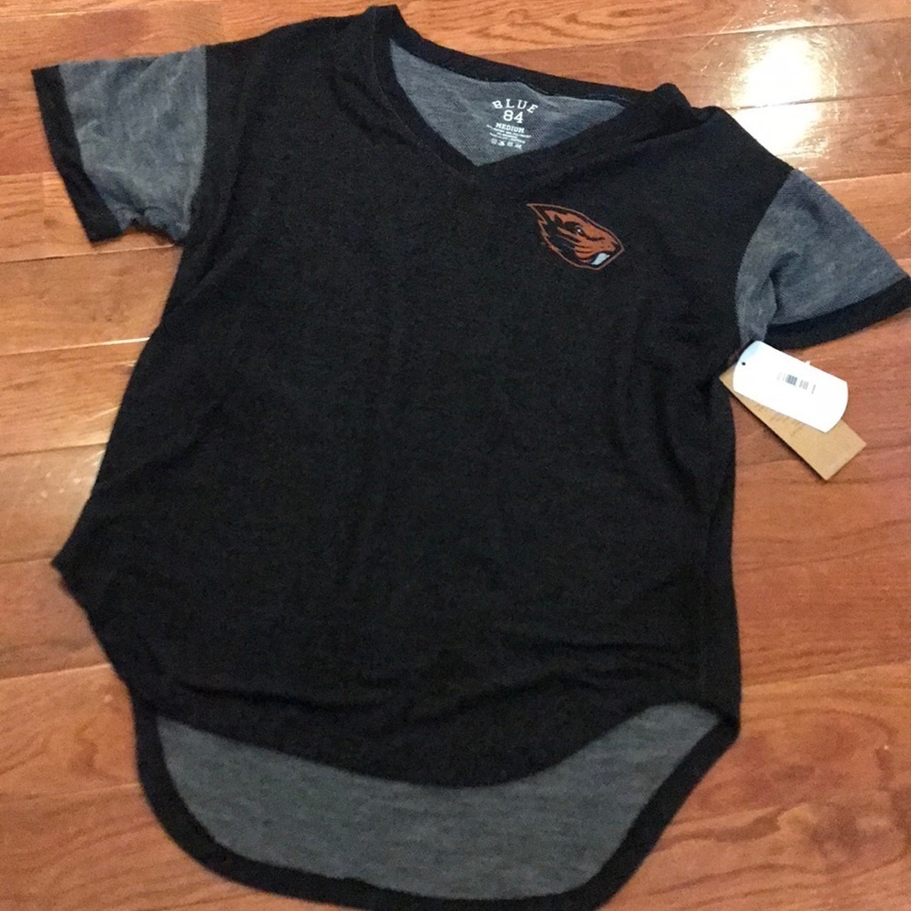NWT Oregon State Beavers medium shirt